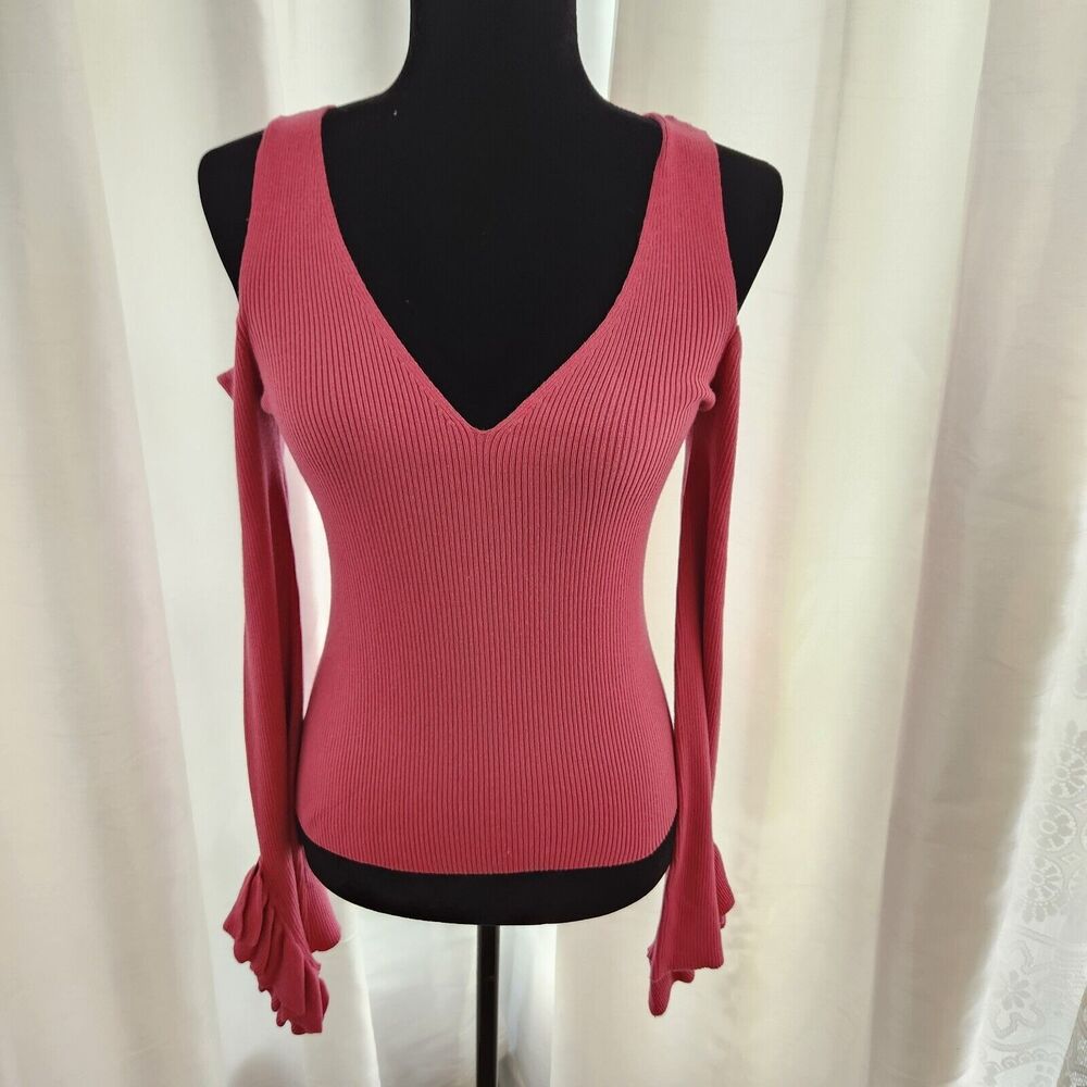 Express Cold Open Shoulder Ribbed Flutter Sleeve Sweater Pink Womens Medium NEW